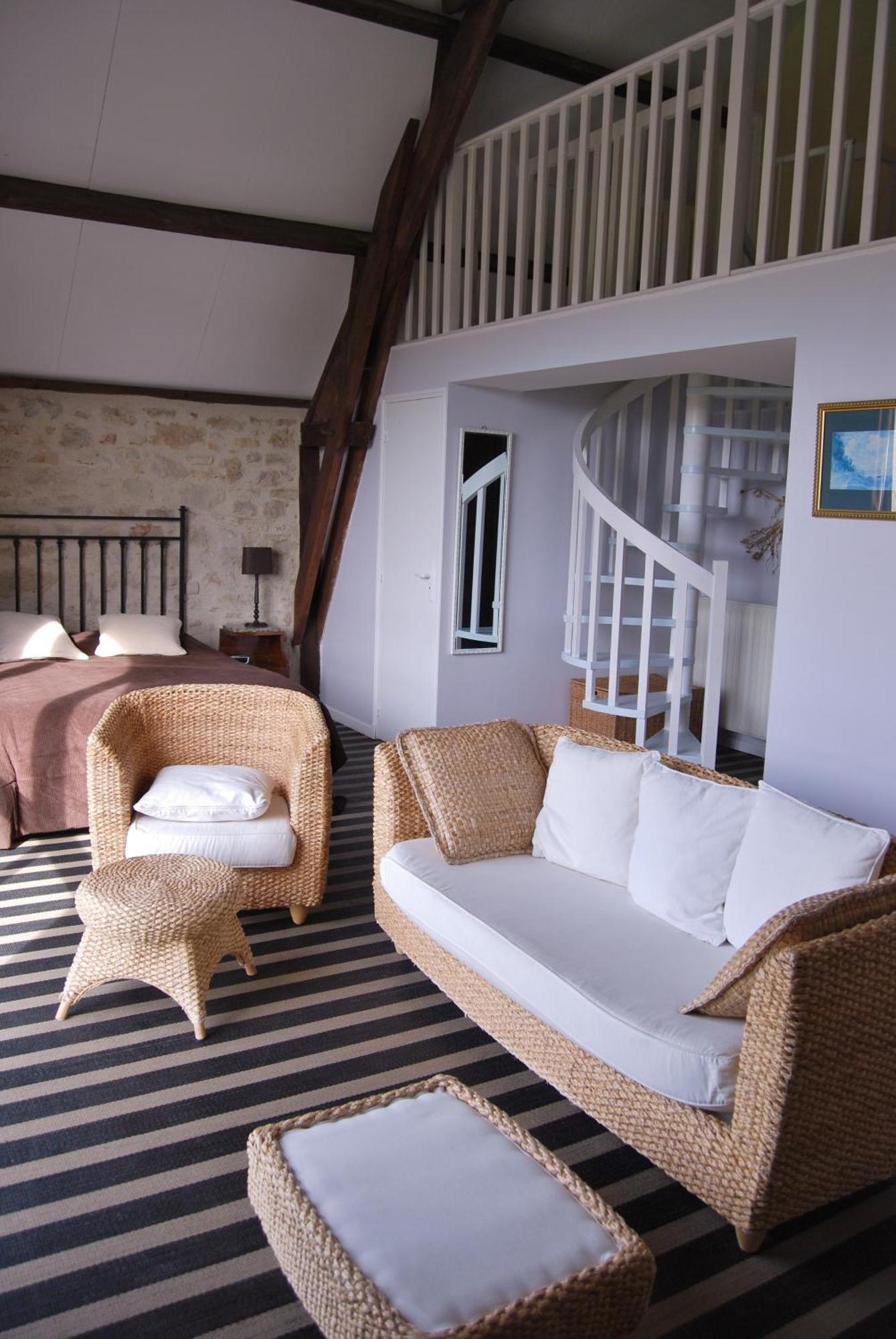Hotel Restaurant Le Murier De Viels - Grand Figeac Causse-et-Diege Eksteriør billede